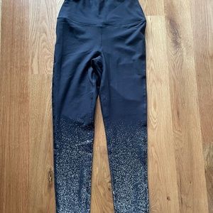 Never worn Mono B black/silver raindrop/sparkle leggings sz S